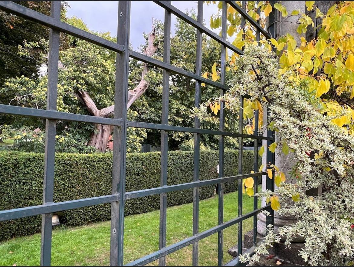 Hampstead Opulence Apartment - Luxurious Split Level Property Londres Exterior foto